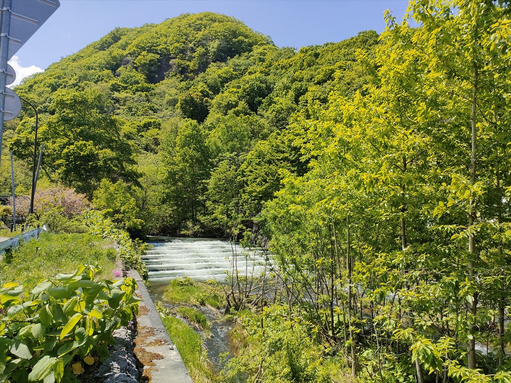 朝里川