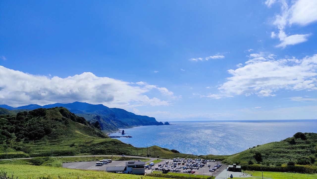 神威岬の展望台からの景色