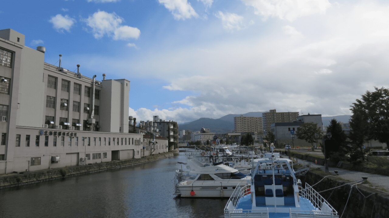 小樽運河の北側(通称北運河)